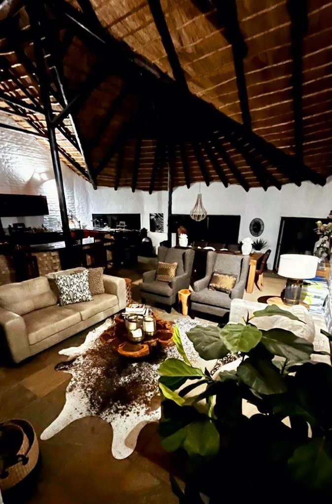 Lounge area